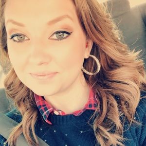 Meet your Posher, Kristin